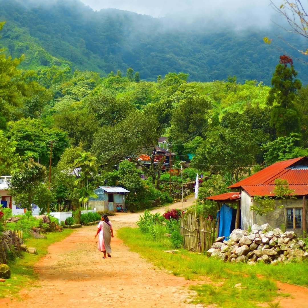 Best Kongthong Tour Packages