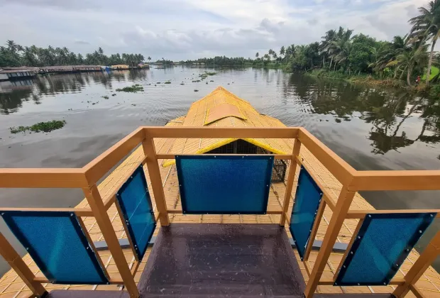 Best Alleppey House Boat Deals