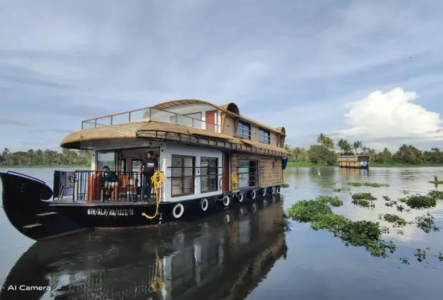 Best Alleppey House Boat Offers