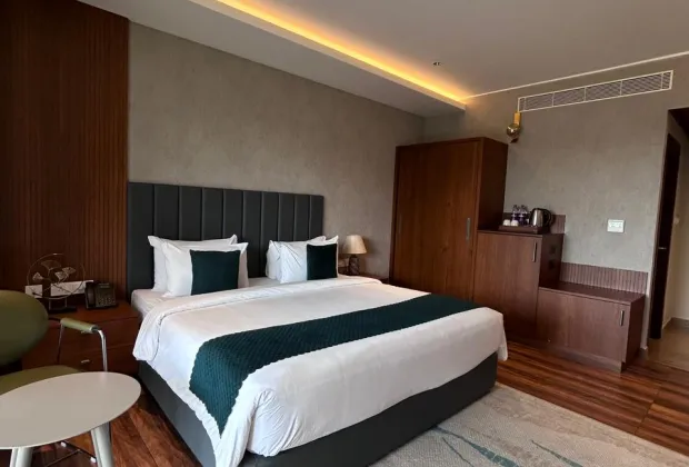 best infinity swimming pool resort in Wayanad